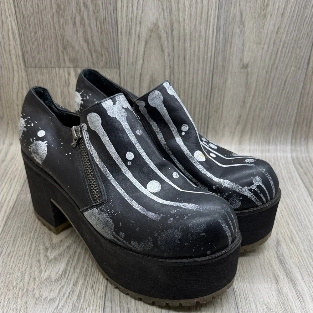 Sofia Black and White Platform Shoes